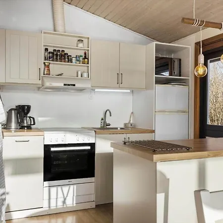 Ll228-humble-slavaenget-21 Holiday home *